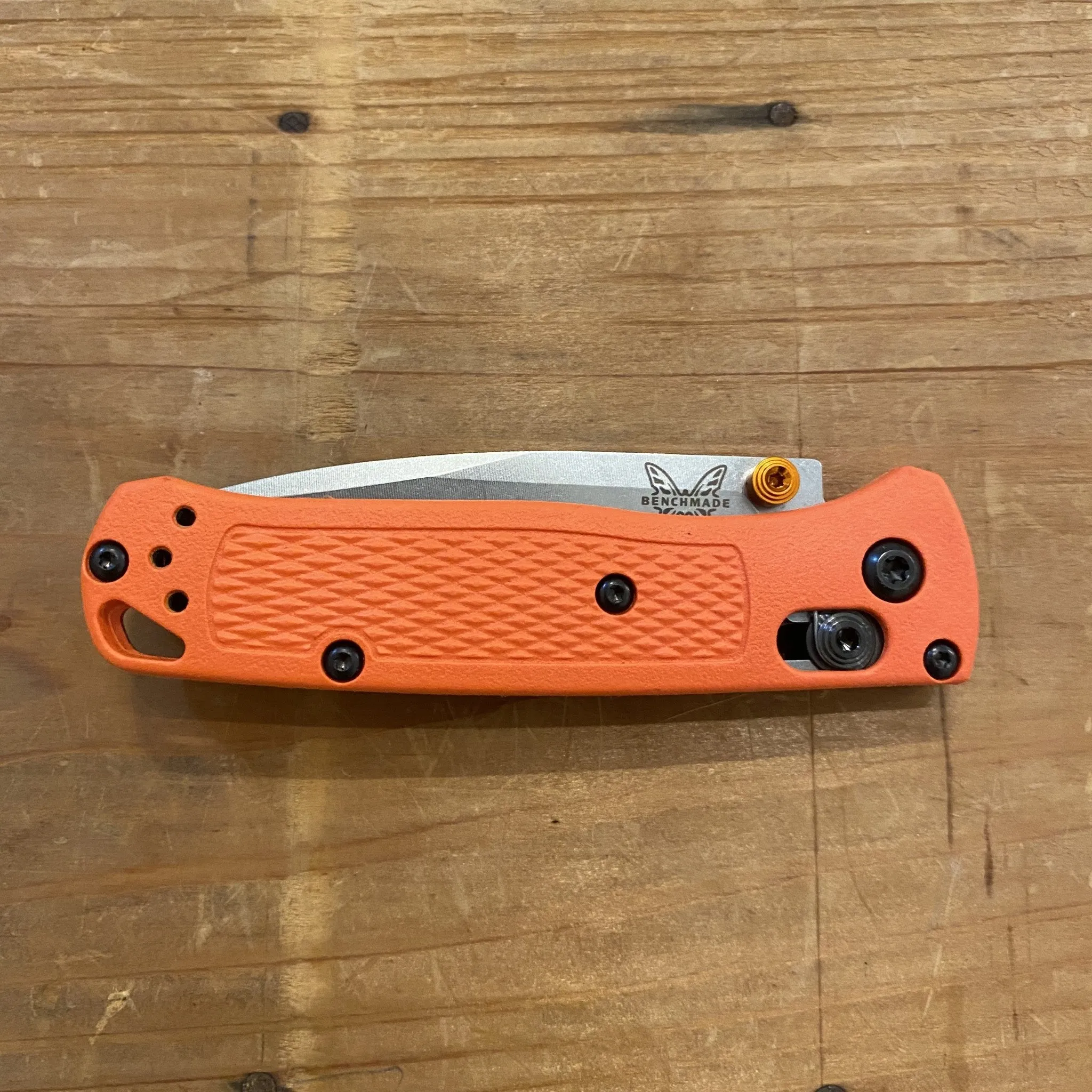 Benchmade 533 Mini Bugout Drop Point CPM-S30V AXIS Lock Orange Handle