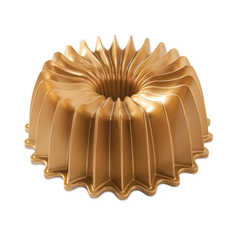 Brilliance Bundt Pan