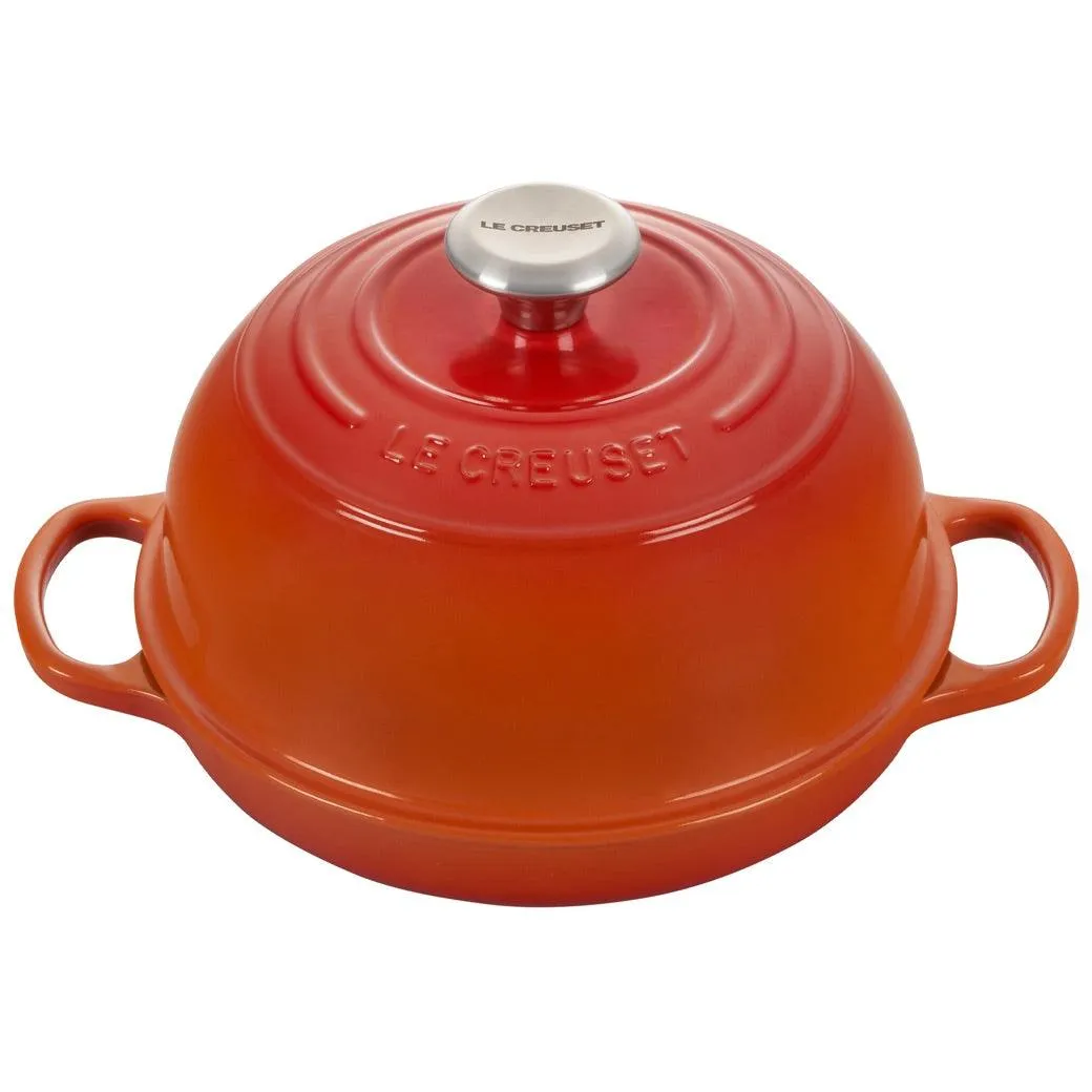 Le Creuset 9.5″ (1.75 qt.) Signature Bread Oven