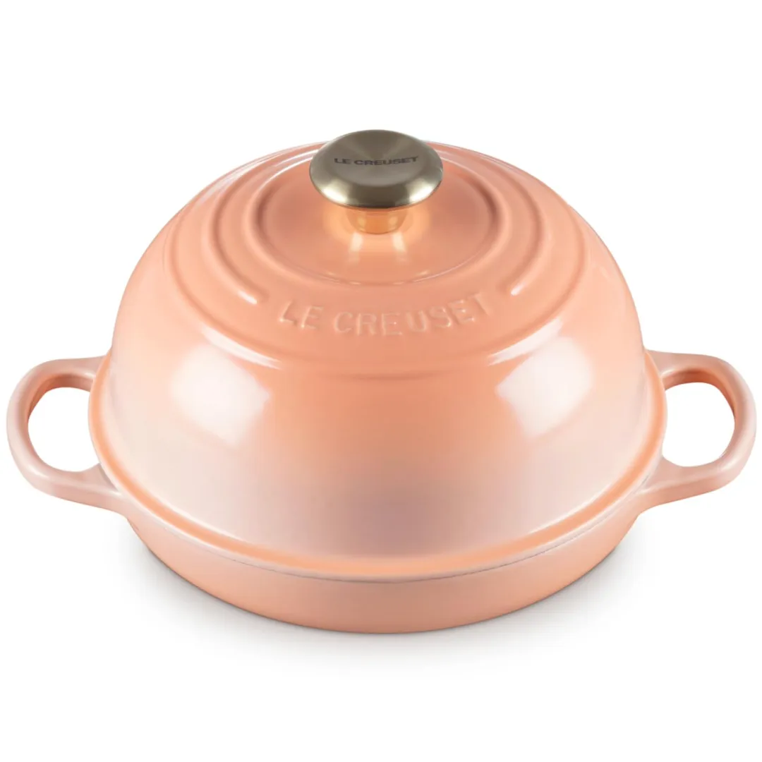 Le Creuset 9.5″ (1.75 qt.) Signature Bread Oven