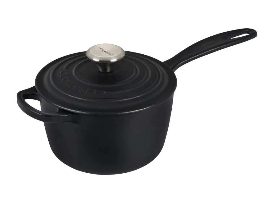 Le Creuset Signature Saucepan 1 3/4 qt.